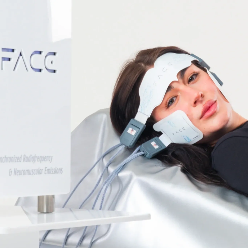 Wonder Face: Non-Surgical RF Lifting & Facial Muscle Stimulation